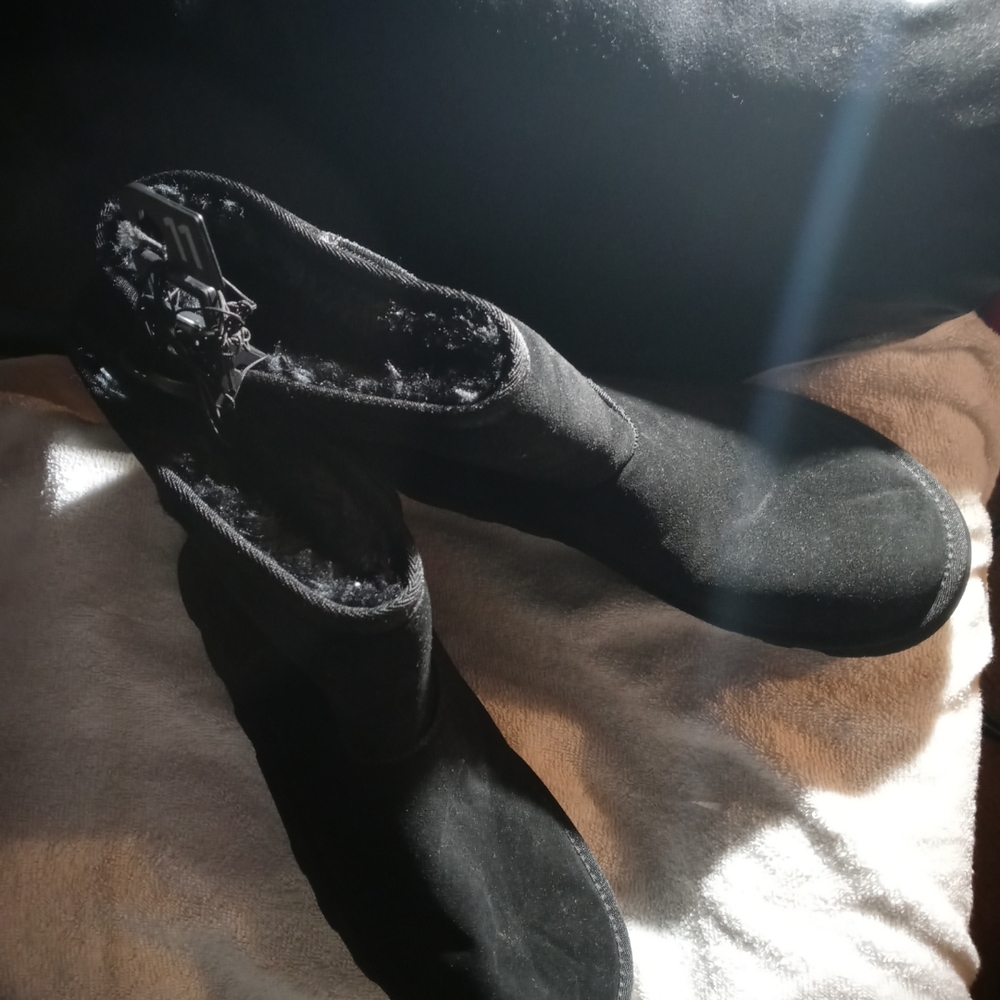 Black Fur-Lined Boots